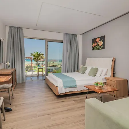 Plaka Apartment *